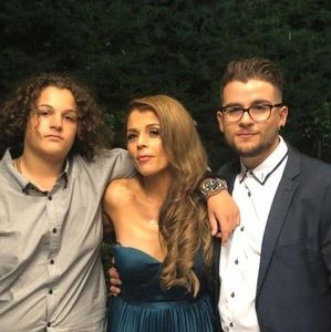 Meet your Posher, Rita